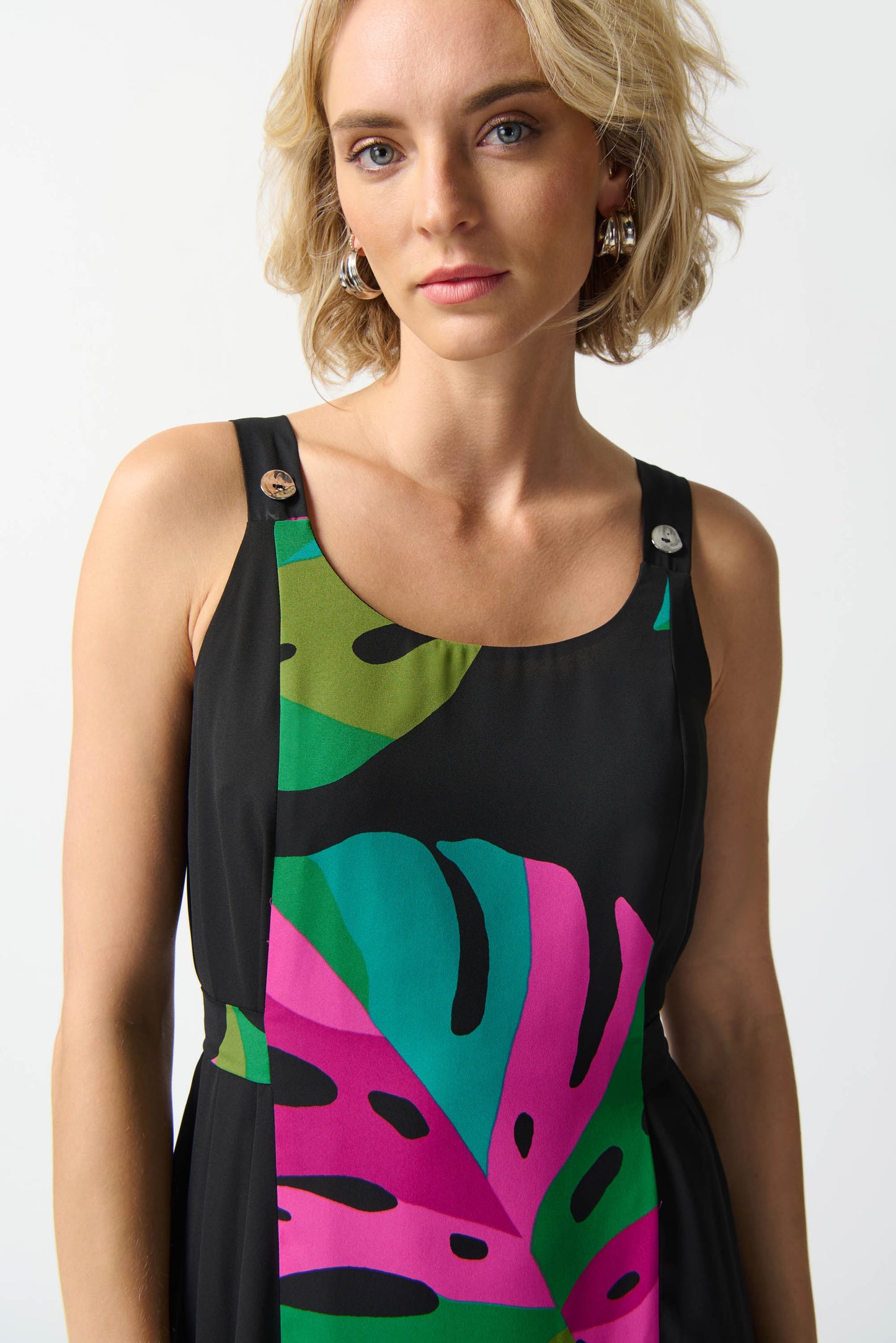 Georgette Tropical Print Dress
242163