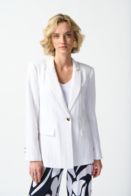 Woven Fitted Blazer
242913