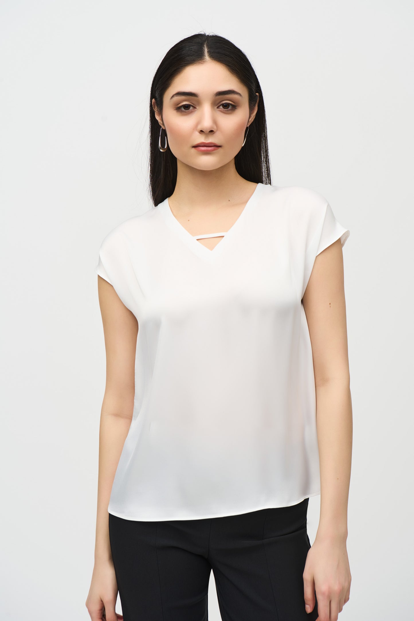 Satin Short Sleeve Top
242123 White