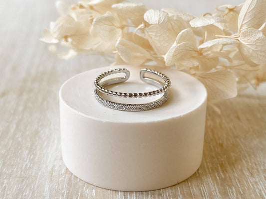 Agaveh Girl Minimalist Ring Silver