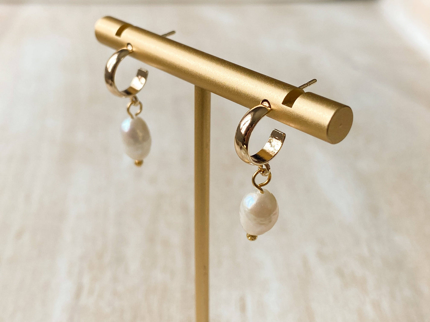 Agaveh Girl Coast Hoop Earrings