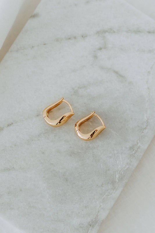Sydney Rose Gold Clutch Hoops